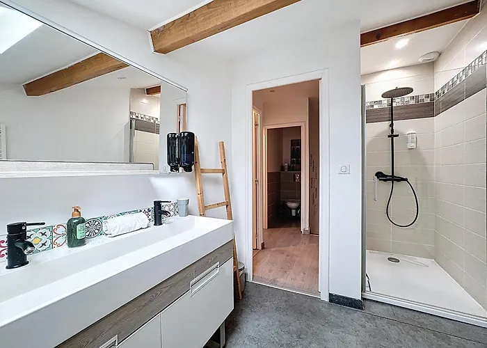 6 Personnes Avec Garage *